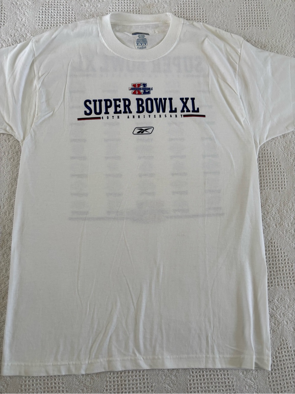 Super Bowl XL 40th Anniversary NFL Tshirt Mens Medium NWOT Vintage Y2K 2005